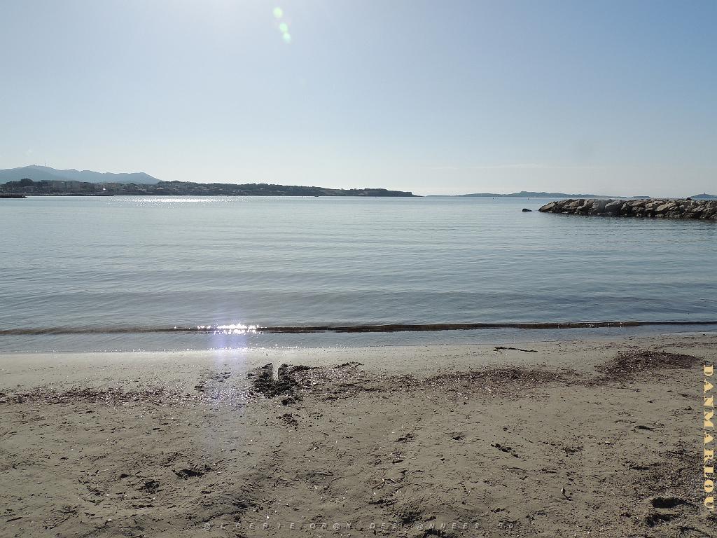 2024 11 02 EN FLANANT SUR SANARY (18).jpg